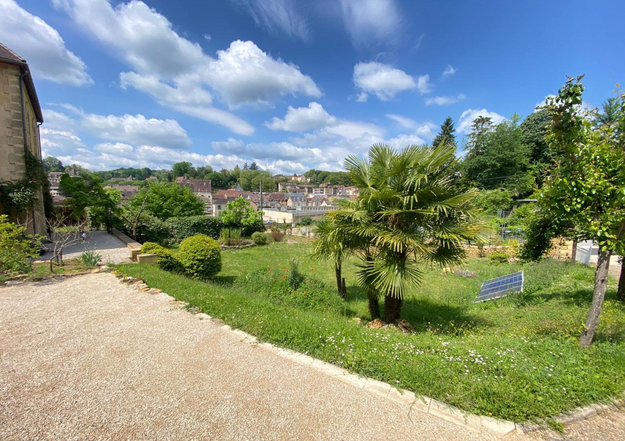 Residence Les Trois Jardins Avec Wifi Et Parking Gratuit Sarlat-la-Canéda Dış mekan fotoğraf